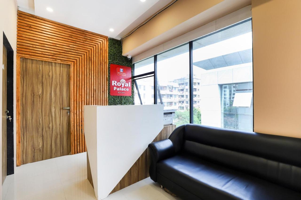 โอโย 49529 โฮเต็ล รอยัล พาเลซ Hotel สุรัต ภายนอก รูปภาพ